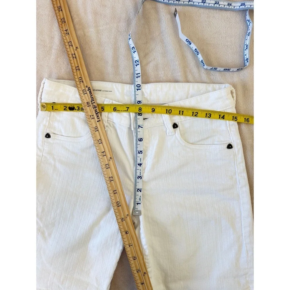 KUT from the Kloth Catherine Boyfriend Bermuda Shorts Jorts White 4 Mid Rise